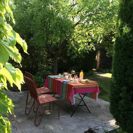 Holiday home Petite Maison Le Jardin Vaison-la-Romaine